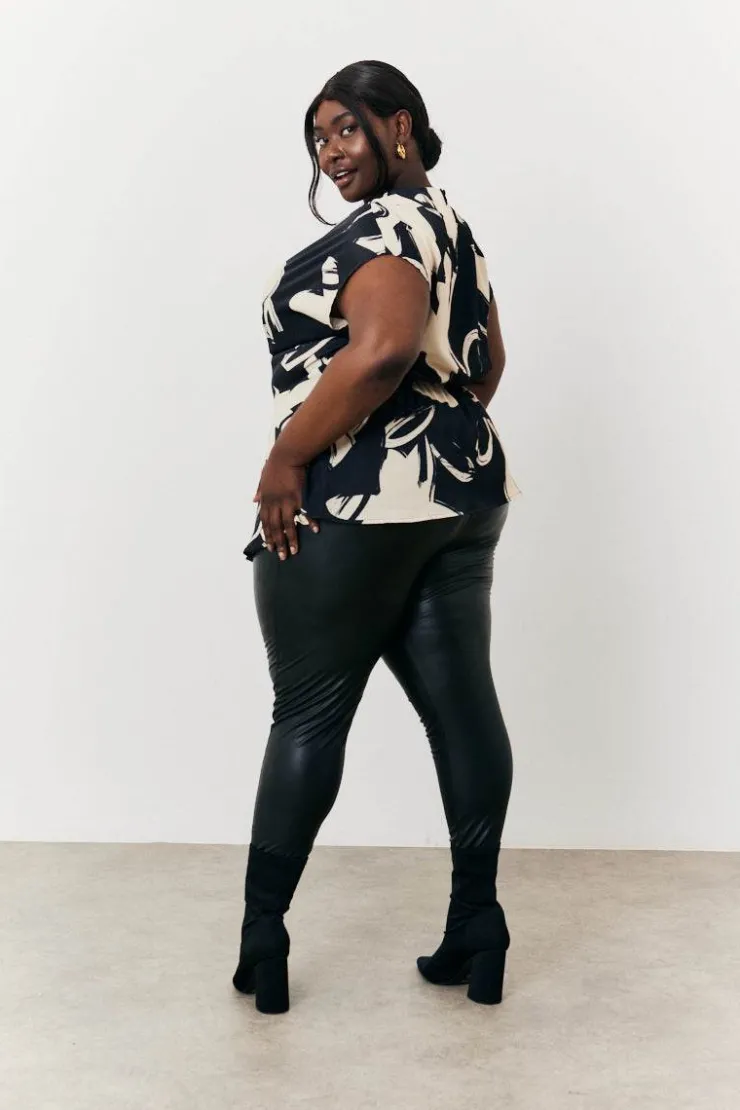 In The Style Abstract Drape Top Print