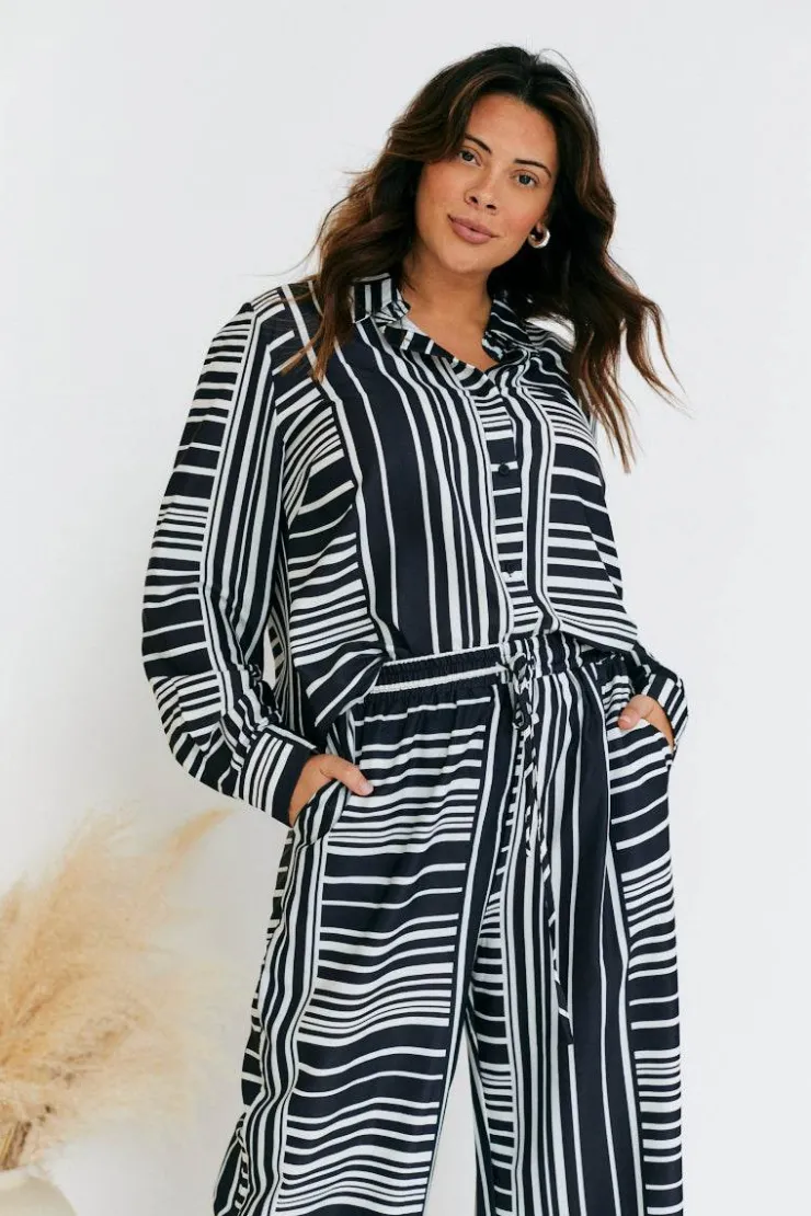 Sale In The Style Abstract Stripe Co-Ord Shirt Black