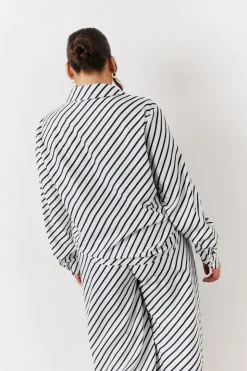 Clearance In The Style Black & White Striped Shirt Multi