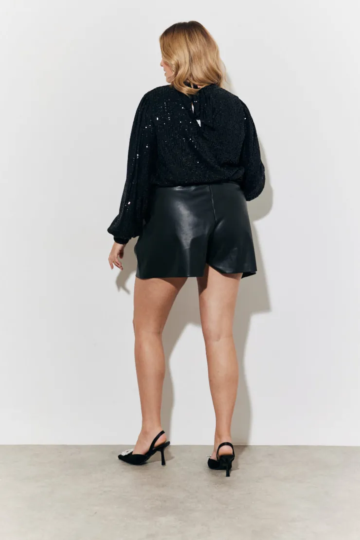 Clearance In the Style Faux Leather Shorts Black
