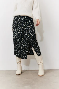 Clearance In the Style Black Floral Wrap Midi Skirt Multi