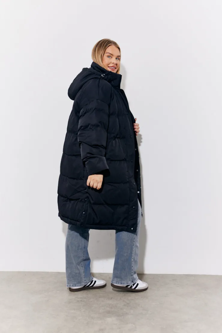 Clearance In the Style Hooded Longline Popper Puffer Coat Black