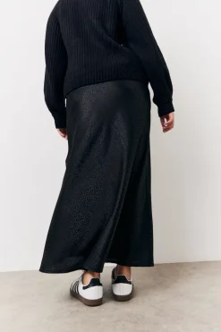 In the Style Jacquard Printed Slip Skirt Black
