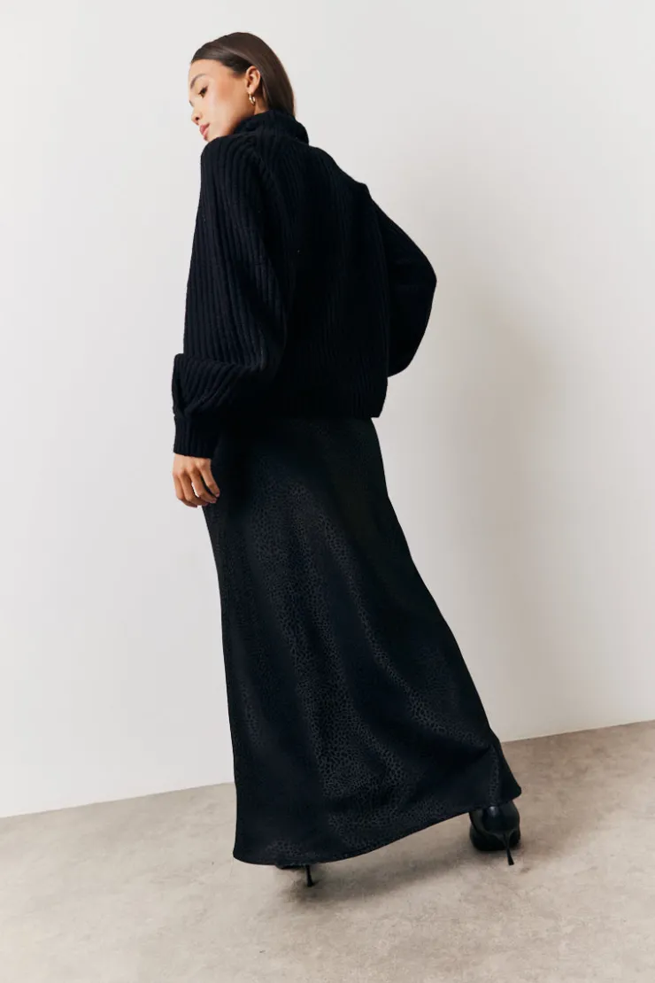 In the Style Jacquard Printed Slip Skirt Black