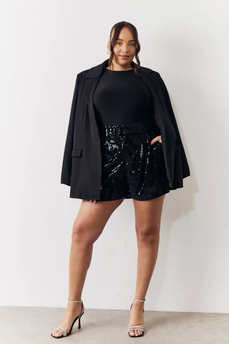 Online In the Style Sequin Boxy Shorts Black