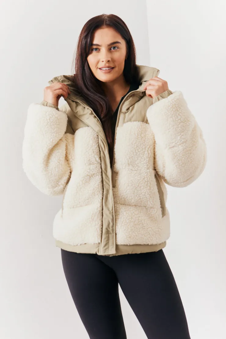 In the Style Borg Contrast Puffer Coat Sage
