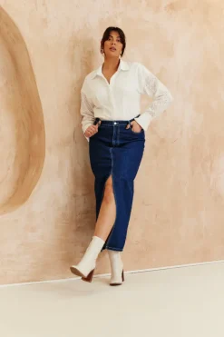 Hot In The Style Broderie Shirt Bodysuit White