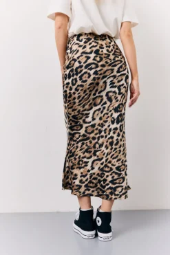 Hot In The Style Leopard Print Satin Midaxi Skirt Brown