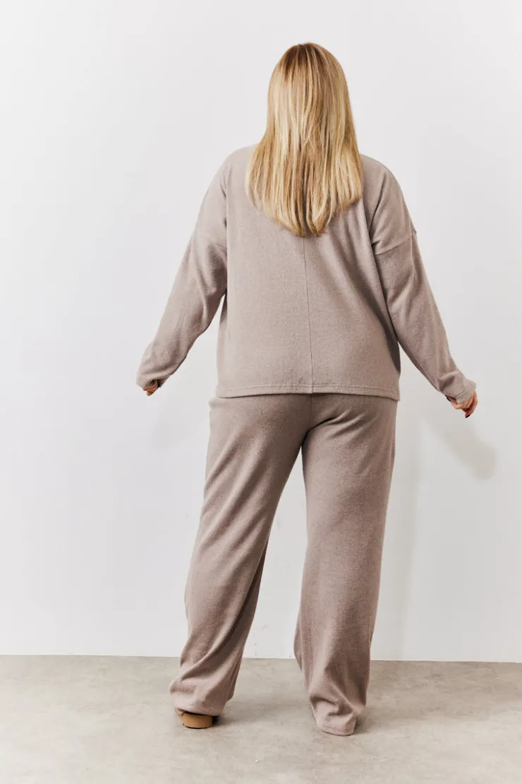 Hot In The Style Brushed Rib High Neck Co Ord Top Mocha