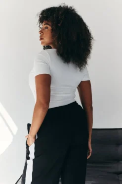 Hot Fits Built In Bra Sculpt & Control Short Sleeve Bodysuit White
