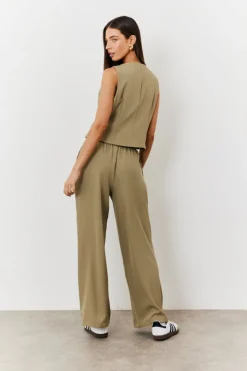 New In The Style Button Through Waistcoat Khaki