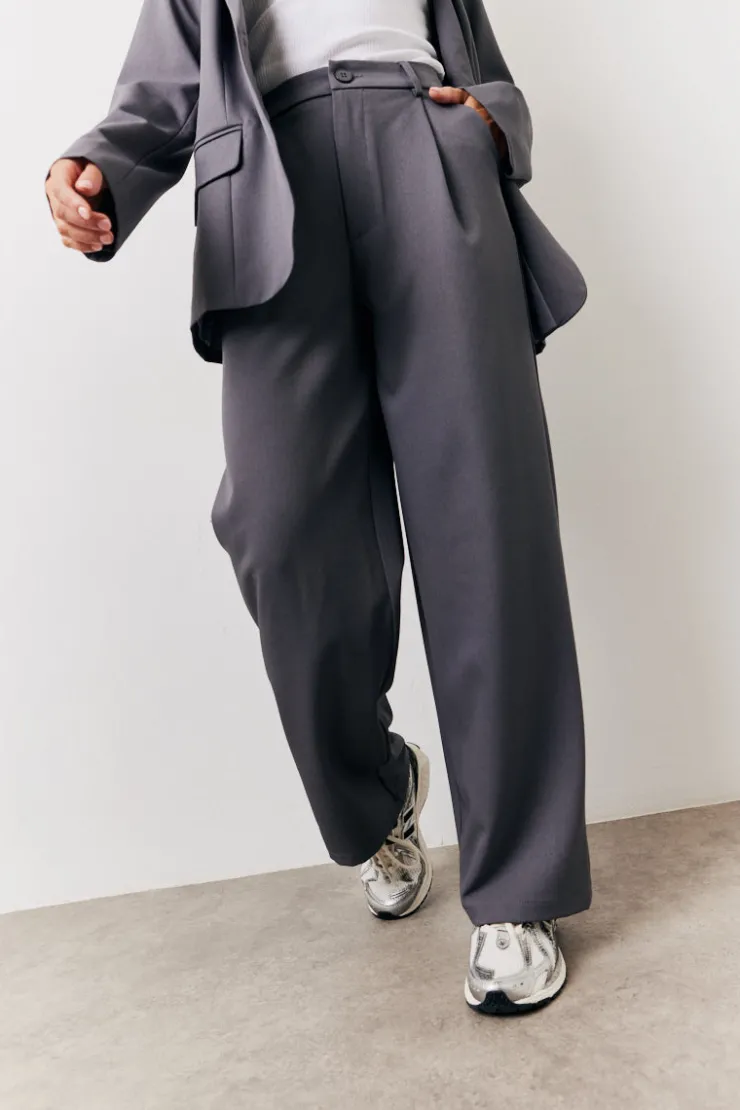 New In The Style Elastic Waist Back Trouser Charcoal