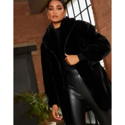Clearance CHI CHI LONDON Plush Faux Fur Coat in Black