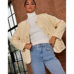 New CHI CHI LONDON Reversible Quilted Short Jacket in Cream and Khaki