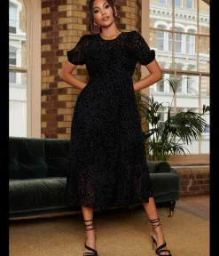 Sale CHI CHI LONDON Short Sleeve Sheer Detail Dobby Midi Dress in Black