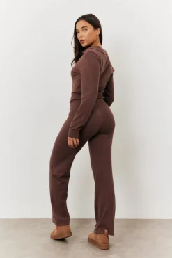 Outlet In the Style Collared Knit Jumpsuit Chocolate