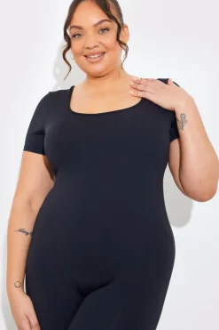 Hot Fits Contour Built-in Bra Short Sleeve Scoop Neck Unitard Black