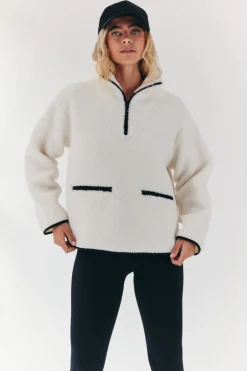 Fits Contrast Piping Borg Lined Half Zip Up Fleece Cream