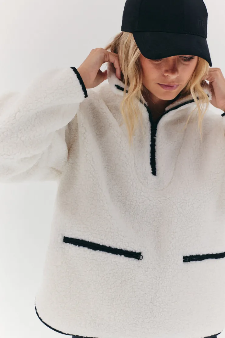 Fits Contrast Piping Borg Lined Half Zip Up Fleece Cream