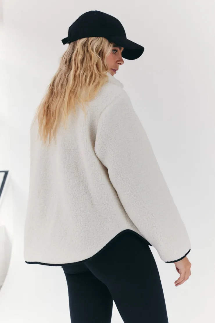 Fits Contrast Piping Borg Lined Half Zip Up Fleece Cream