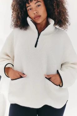 Fits Contrast Piping Borg Lined Half Zip Up Fleece Cream