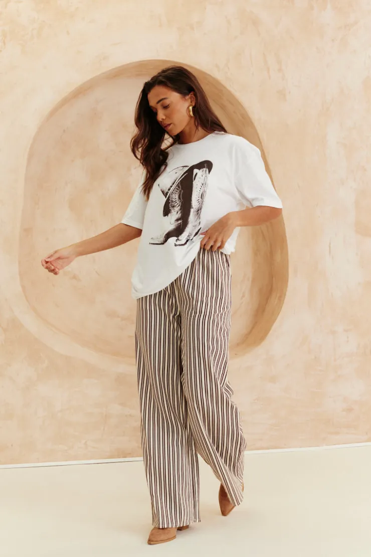 Best In The Style Cowboy Hat And Boots Graphic T-Shirt White