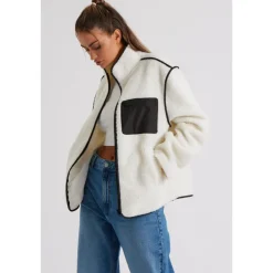 Outlet Urban Bliss Cream Fleece Jacket