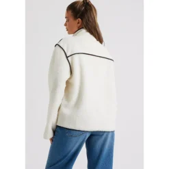 Outlet Urban Bliss Cream Fleece Jacket