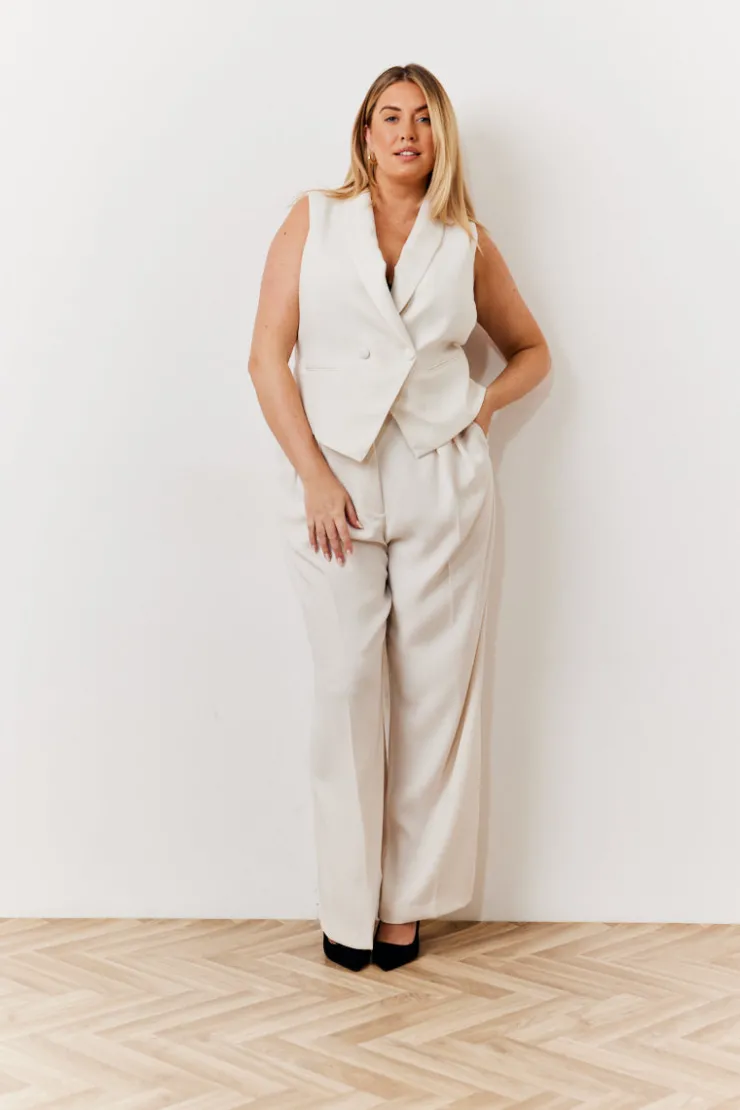 Clearance In The Style Tux Waistcoat Cream