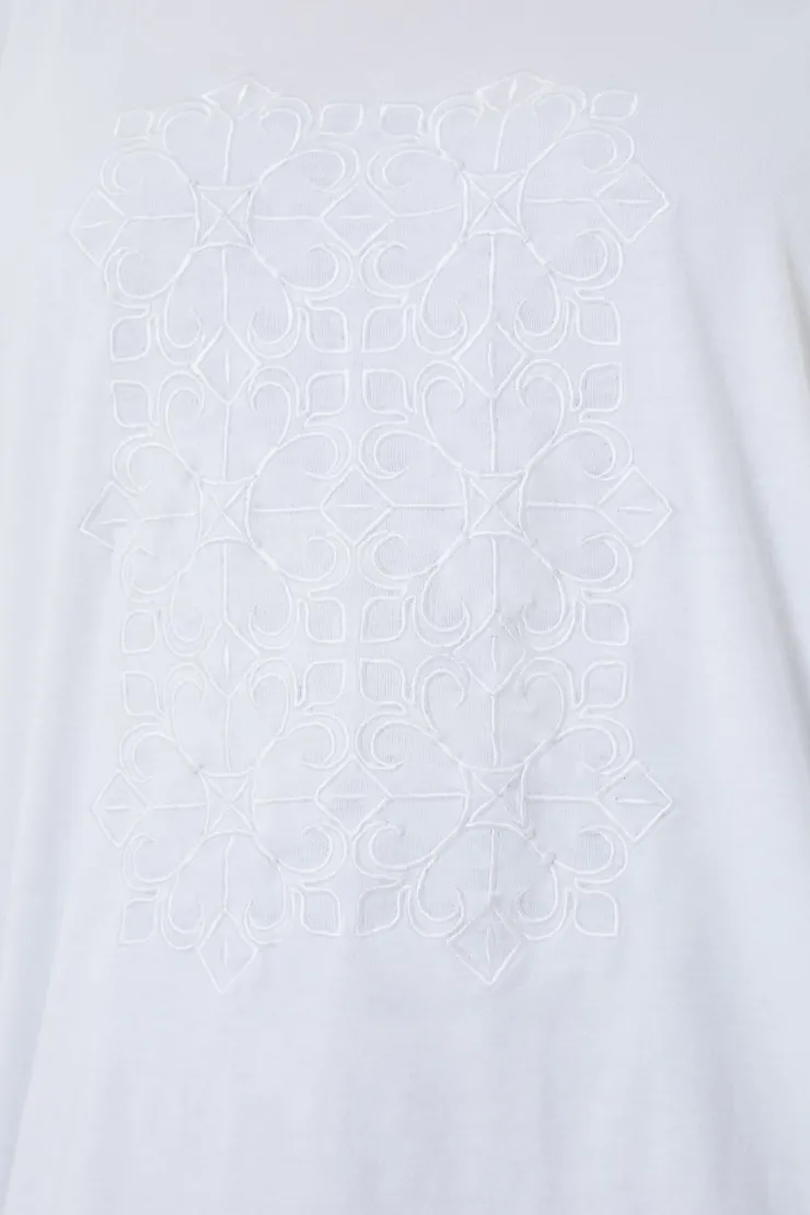Best In the Style Emroidered T-Shirt White