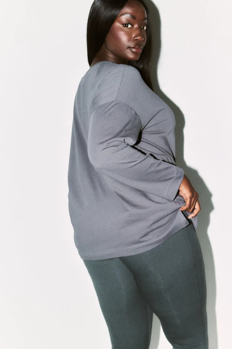 Clearance Fits Embroidered Crew Neck Long Sleeve T-Shirt Charcoal