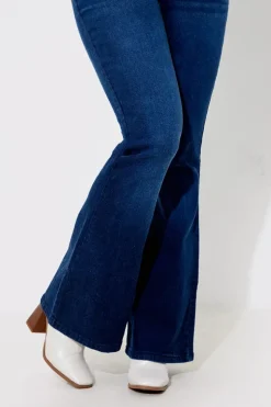 Online In The Style Flared Jeans Indigo