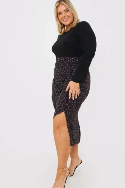 New In the Style Floral Print Ruched Midi Skirt Black