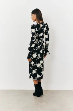In The Style Floral Tie Wrap Detail Midi Dress Black