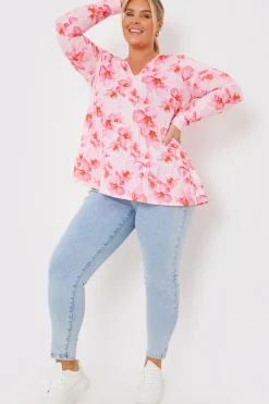 In the Style FLORAL TIERED JERSEY SMOCK TOP Pink