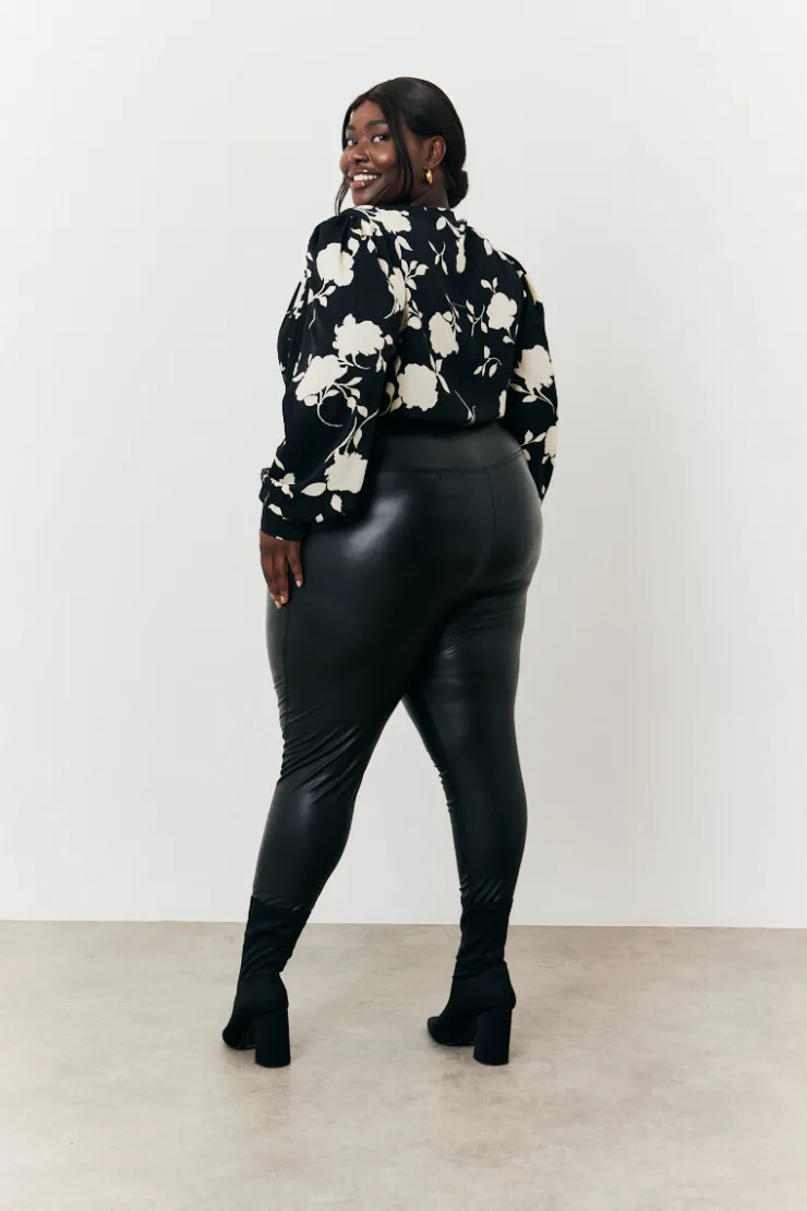 Hot In The Style Floral Wrap Bodysuit Print
