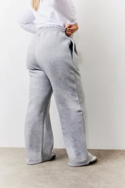Best In the Style Straight Leg Jogger Grey