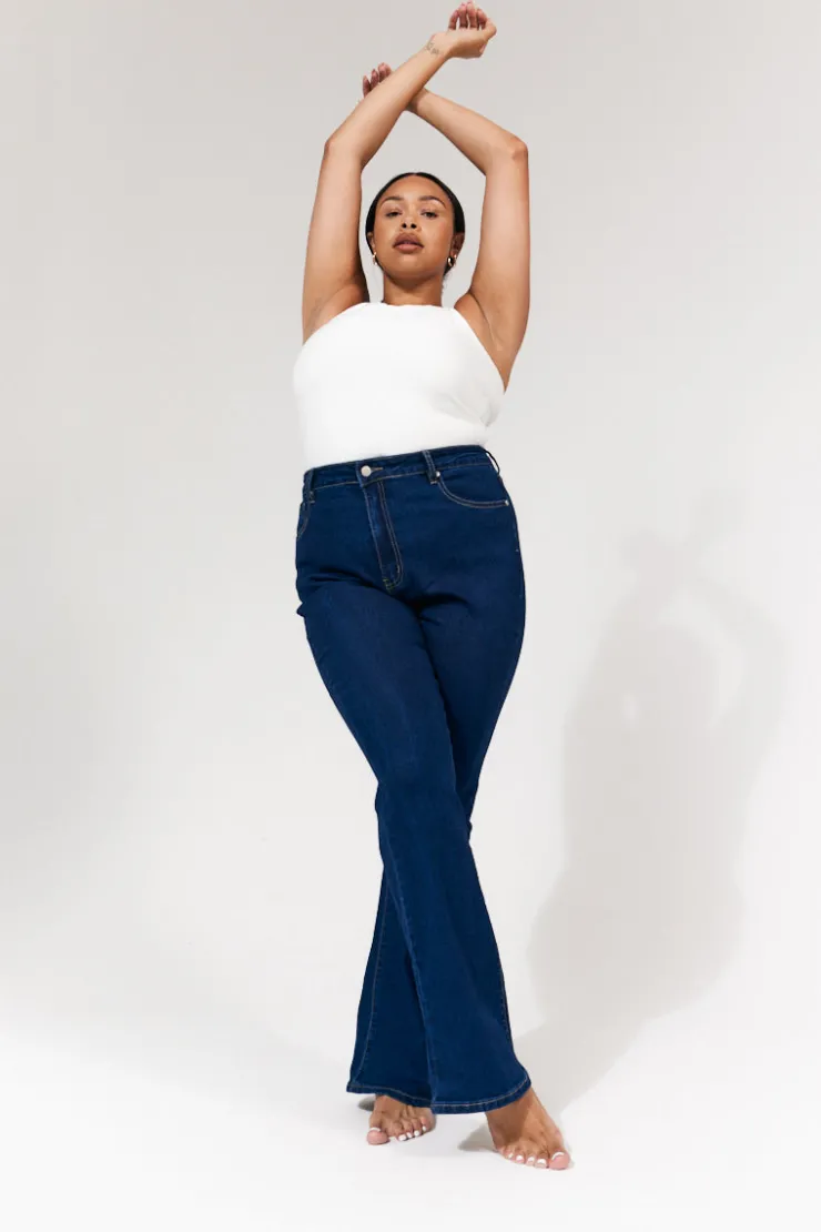 Clearance In The Style Ivy Kickflare Jeans Indigo