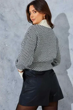 Clearance In the Style Leather Look High Waisted Boxy Shorts