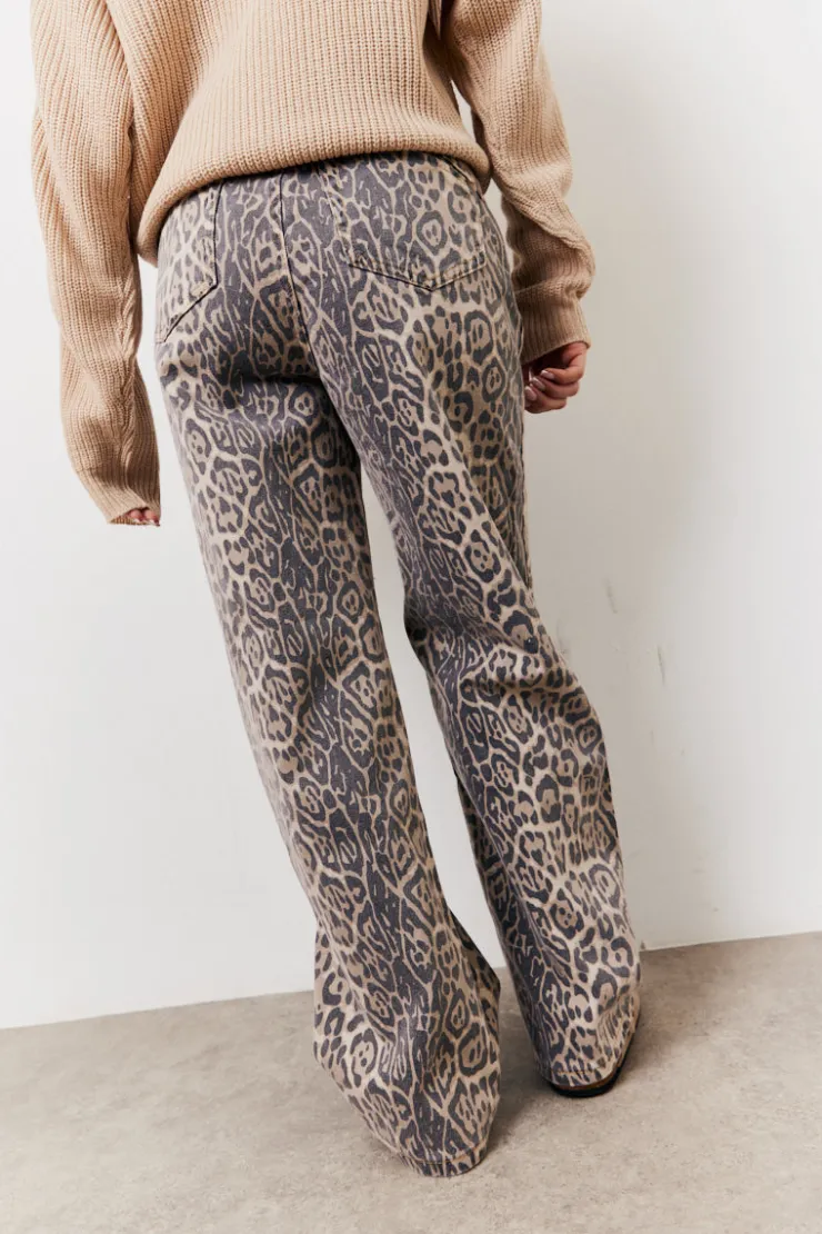 Online In The Style Leopard Straight Leg Jeans Animal print