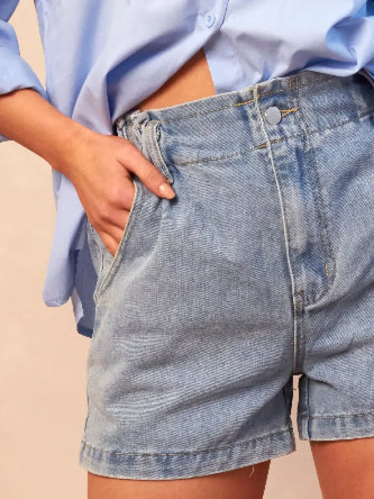 In The Style Denim Paper Bag Shorts Light blue