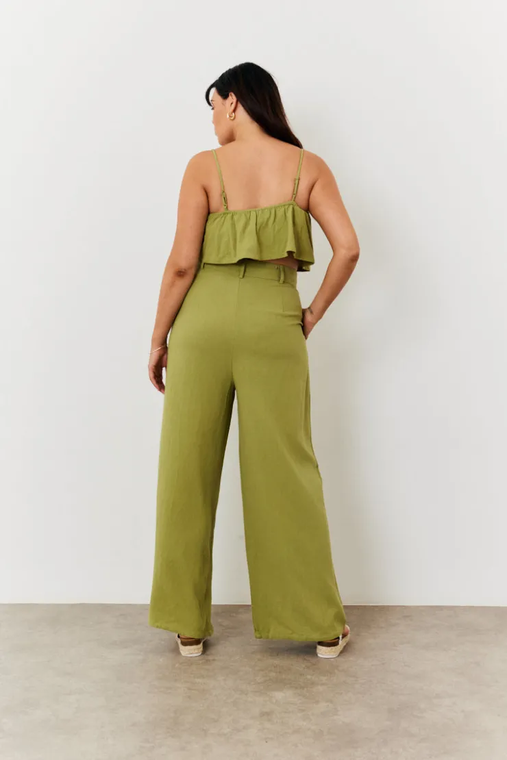 Hot In the Style Linen Crop Top Green