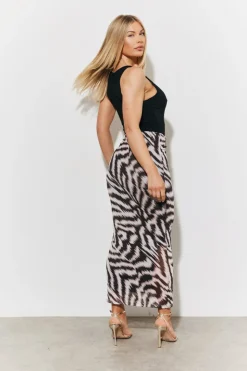 Outlet In The Style Magic Sculpting Printed Bodycon Midi Skirt Multi