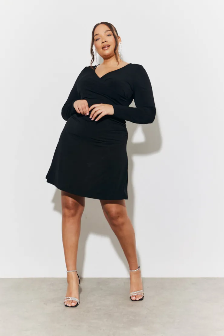 New In The Style Magic Sculpting Wrap Mini Skater Dress Black