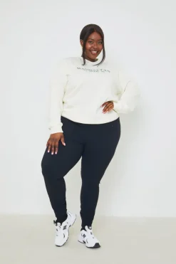 Hot In the Style Manhattan Slogan Sweater Cream