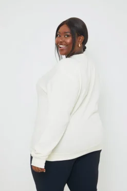 Hot In the Style Manhattan Slogan Sweater Cream