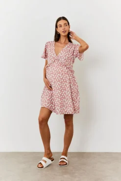 Clearance In the Style Maternity Floral Print Skater Dress Pink