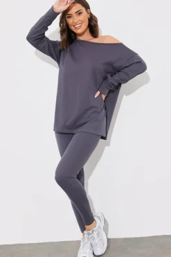 New In The Style Off The Shoulder Long Sleeve T Shirt And Legging Set