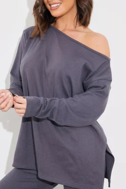 New In The Style Off The Shoulder Long Sleeve T Shirt And Legging Set