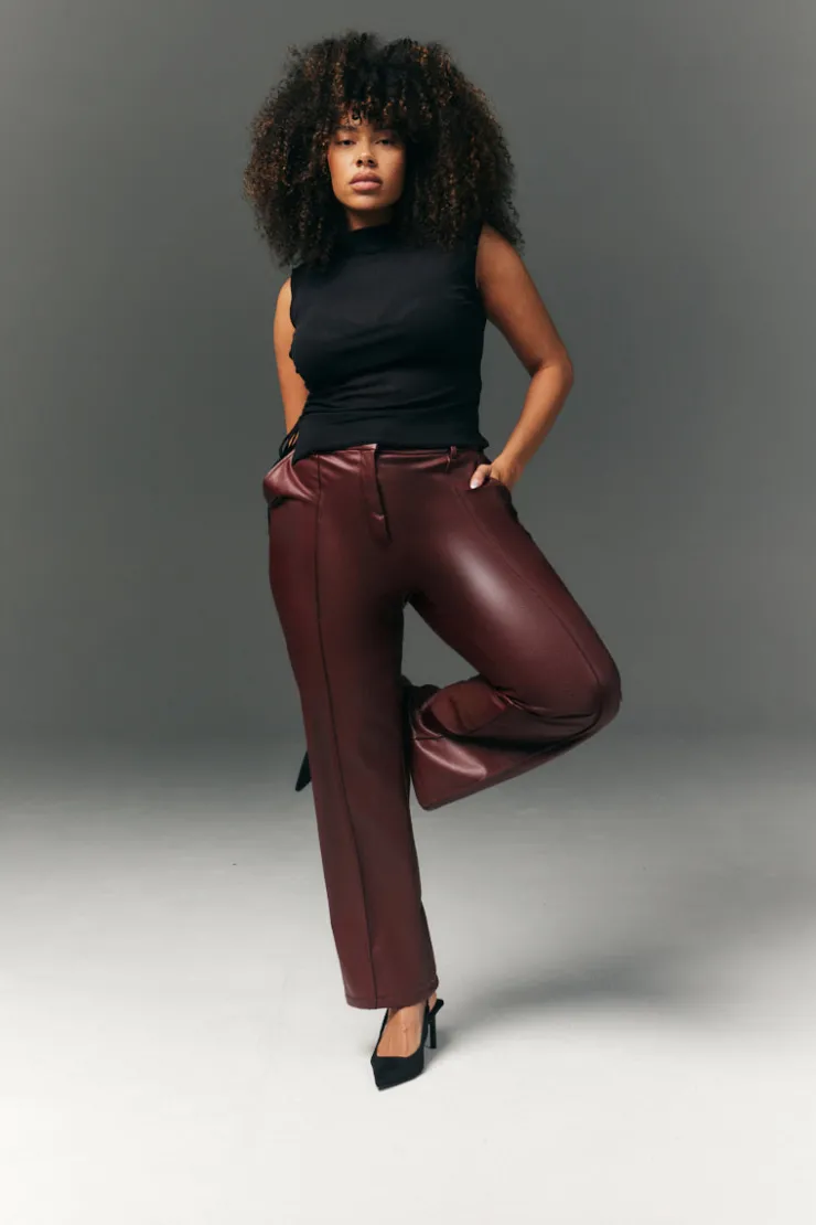Online In The Style Perfect Sculpting High Waisted Leather Look Straight Leg Trouser Burgundy